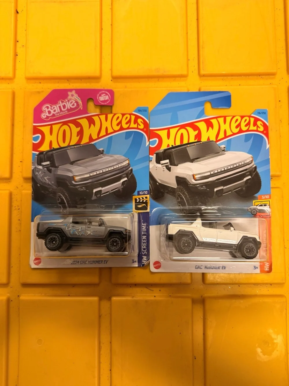 2024 GMC Hummer EV Toy Car - Gray and White - Set of 2